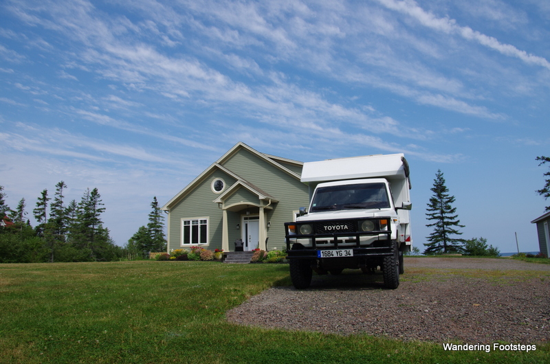 Totoyaya, our beloved camper van, is parked at my parents' home in Canada!  CRAZY!!