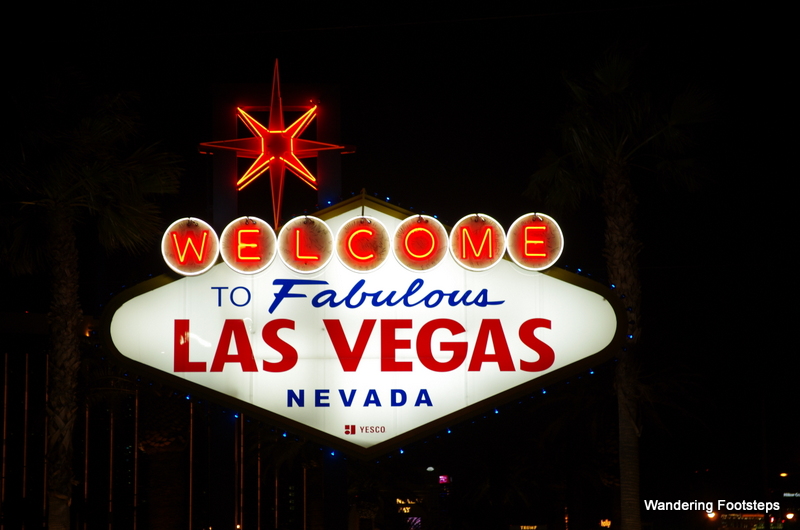 I have grown to love neon signs since our road trip down Route 66!  This one is one of the world's most famous.