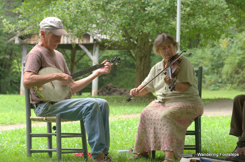 The very talented mountain musicians at Mabry Mill.